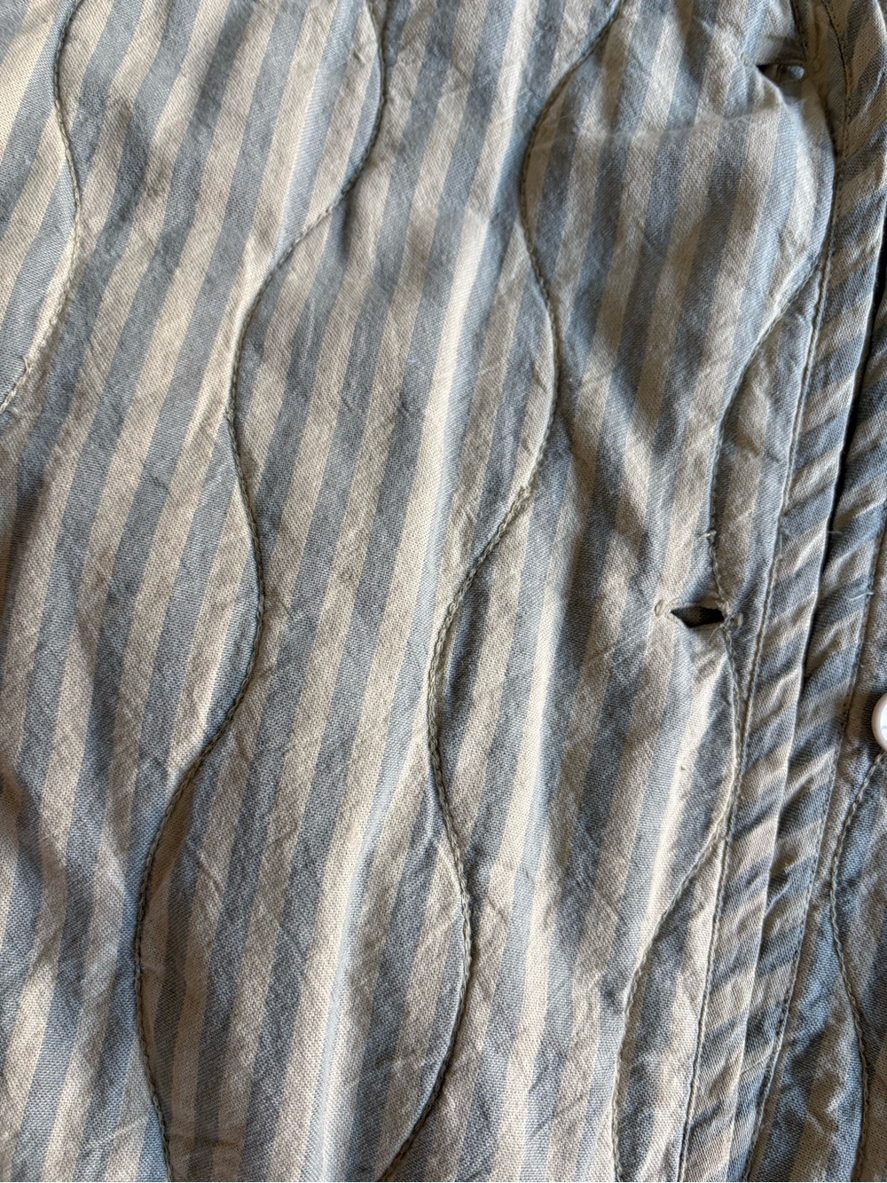 Micaela Greg Muted Striped Quilted Liner size M - Picture 8 of 12